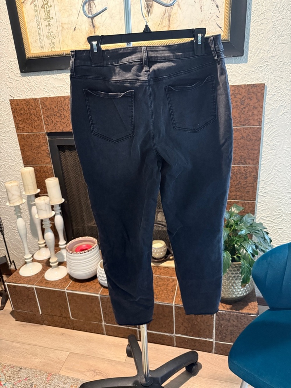Chico's Black Embroidered Cropped Jeans - Picture 3 of 7